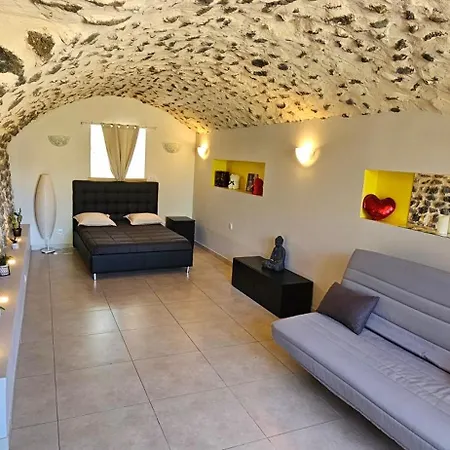 Le Calme Des Sommets בית נופש Saint-Jean-Lachalm