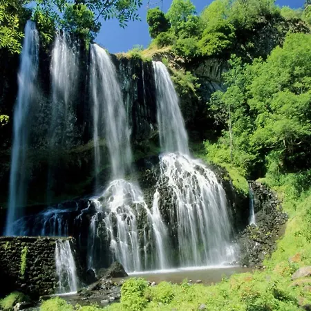 Le Calme Des Sommets